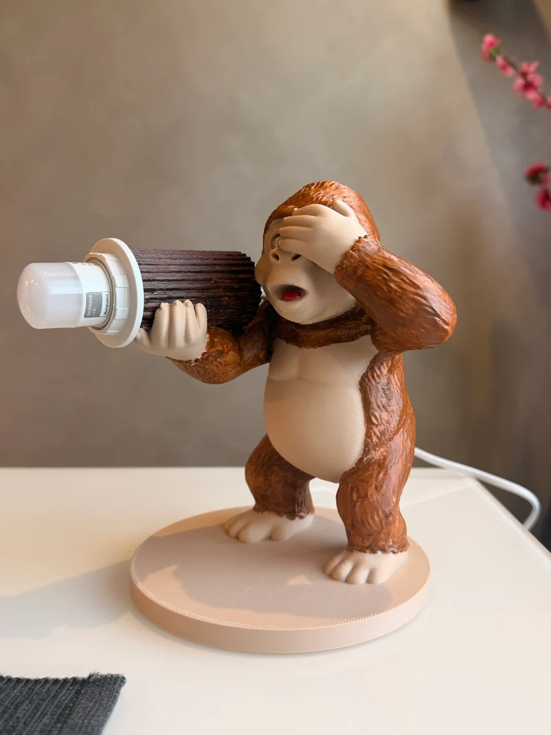 Lampada da Tavolo "Gorilla con Tronco