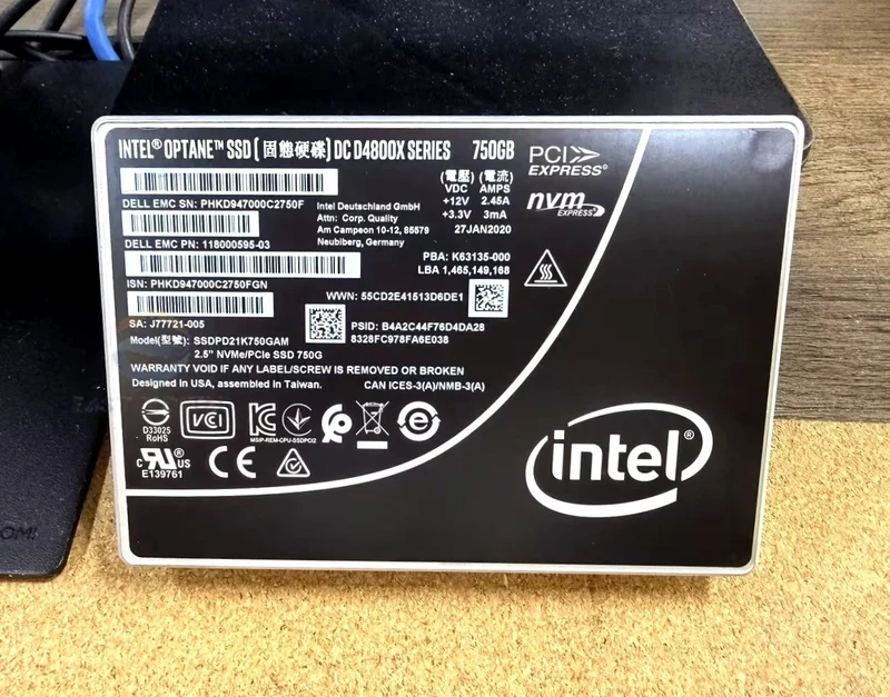Intel Dell SSDPD21K750GAM D4800X 750GB 2.5" PCIe 3.0 NVMe,U.2 Solid State Drive