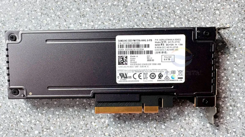 Samsung MZ‑PLL6T4C 0FW2K0 PM1725b 6.4TB HHHL MZPLL6T4HMLA-00AD3 PCIE NVMe SSD