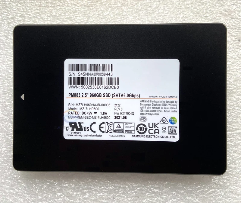 SAMSUNG PM883 2.5'' 960GB SSD MZ-7LH9600 SATA 6.0Gbps MZ7LH960HAJR-00005 New