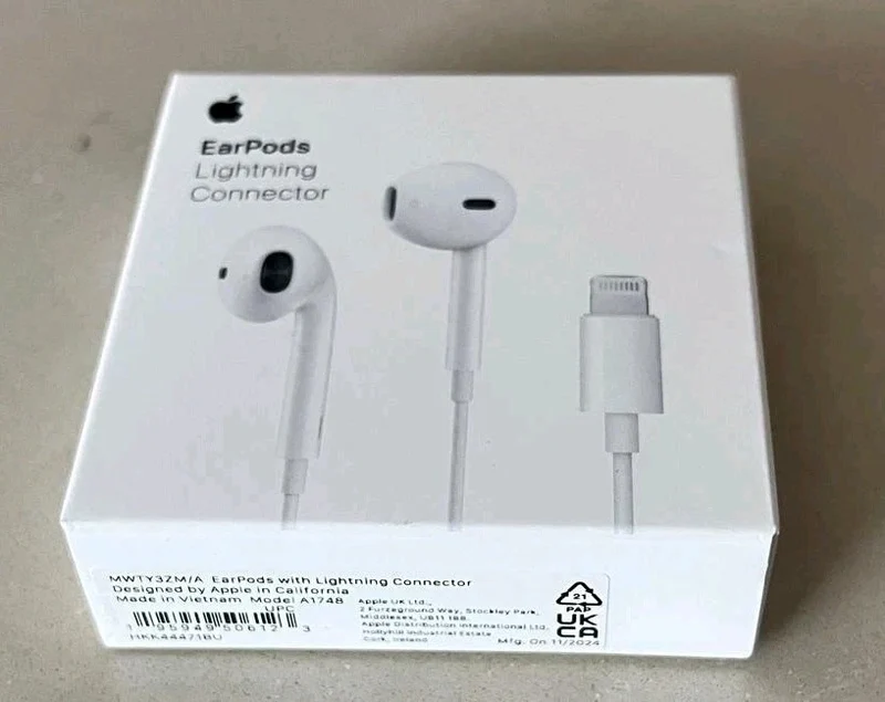 Earpods Apple Lightning Connector Ear Pods Con Connettore MVTY3ZM/A Cuffiette