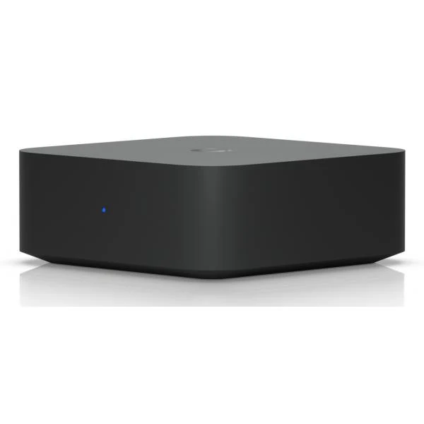 Ubiquiti - A digital streamer with an ultra-compact. versatility design and an intuitive control system. supporting multiple music stream service for true musical enjoyment [UPL-Port-B-EU]