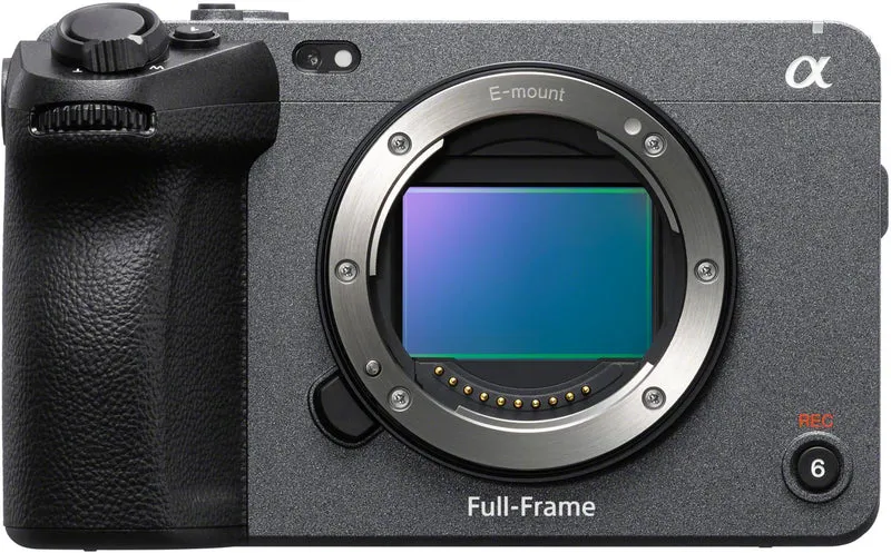 Sony Alpha ZV-E10 II + SEL 18-135mm f/3.5-5.6 OSS black