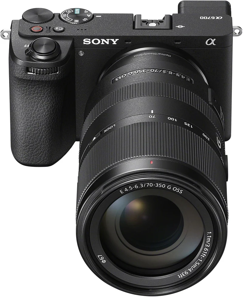 Sony Alpha ILCE-6700 + 70-350mm f/4.5-6.3