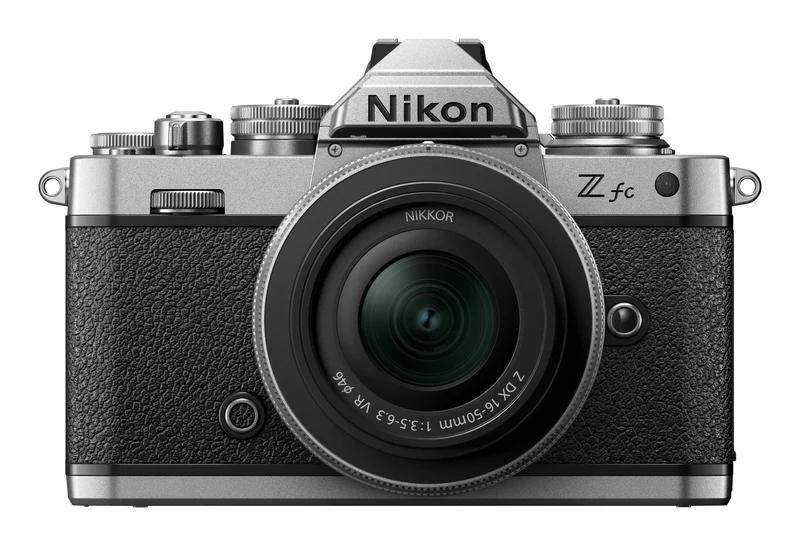 Nikon Zfc + DX 16-50mm f/3.5-6.3 VR
