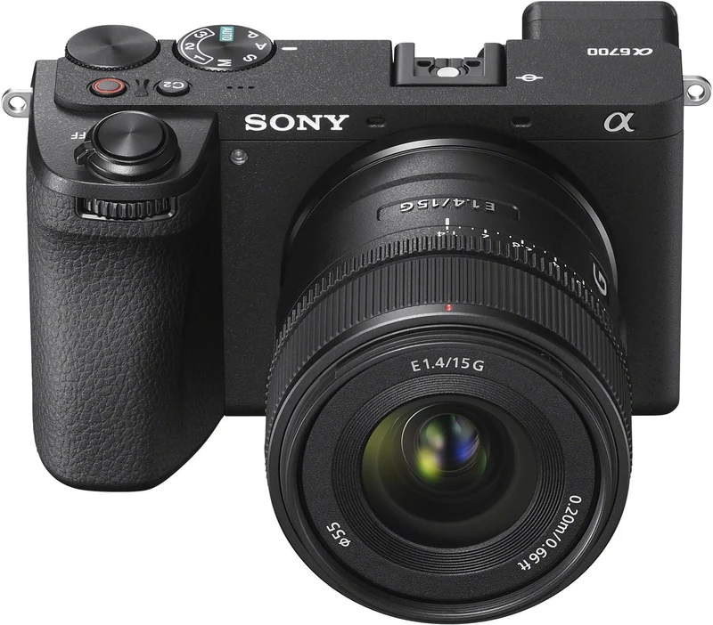 Sony Alpha ILCE-6700 + 15mm f/1.4 G
