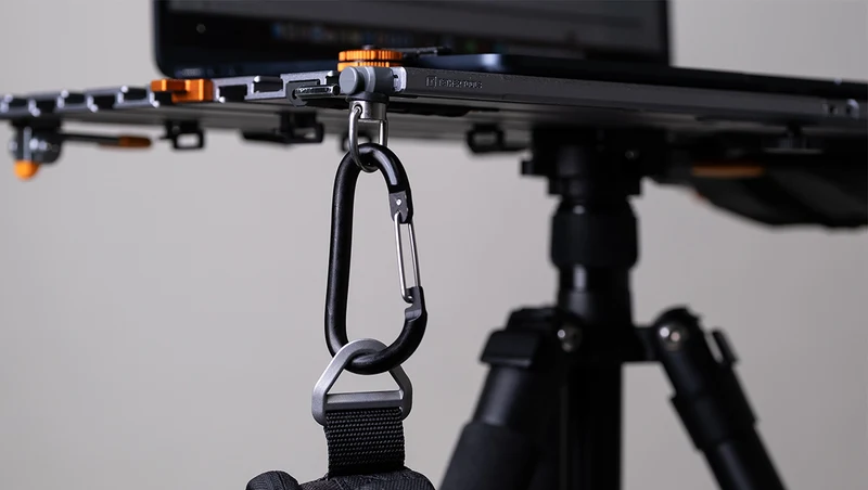 Tether Tools Rock Solid Kit di aggancio con D-ring (D-ring + moschettone)
