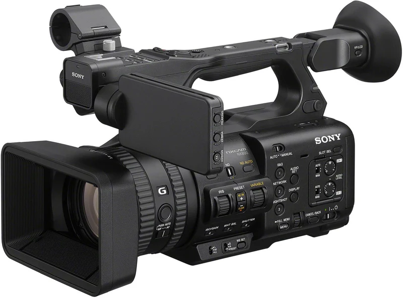 Sony HXR-NX800 4K HDR NXCAM camcorder with 20x Zoom