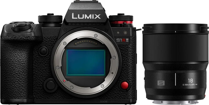 Panasonic Lumix DC-S1RII + S 18mm f/1.8