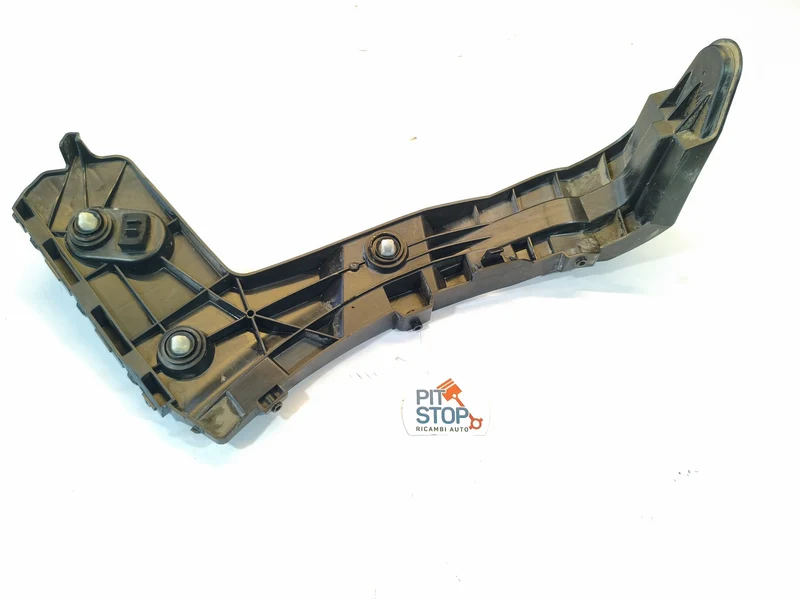 81A807254 STAFFA SUPPORTO PARAURTI POSTERIORE DESTRA AUDI Q2 GAB 2016> BX45