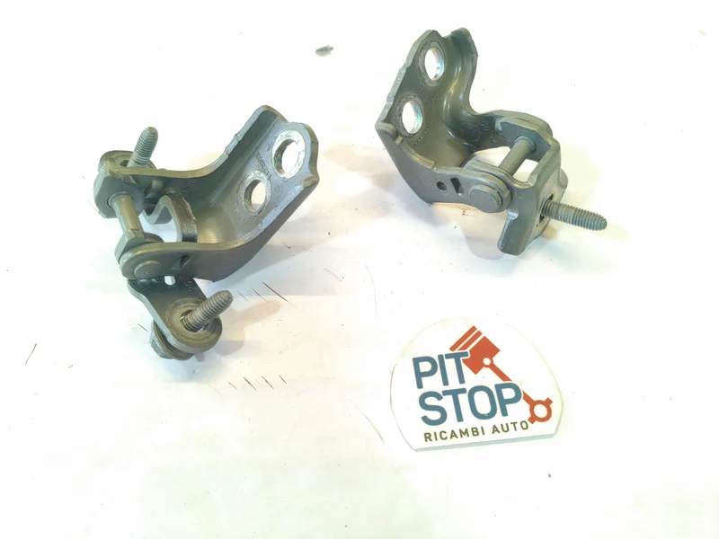 804006726R 804004475R CERNIERE PORTA PORTIERA ANTERIORE SINISTRA RENAULT CLIO V 2019> 12G
