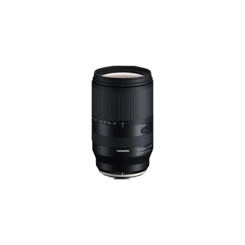 Tamron 18-300mm F3.5-6.3 DI III-A VC VXD (Per Fujifilm) - Garanzia Polyphoto Italia