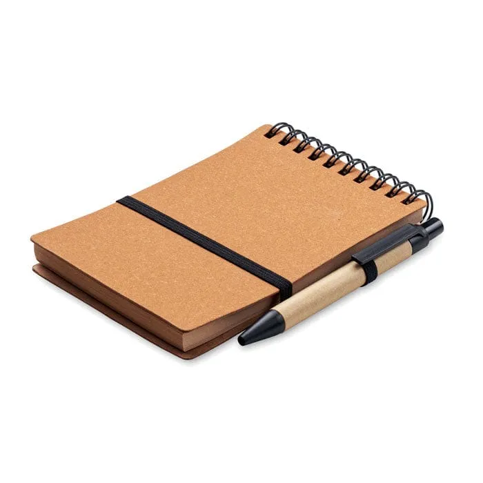 Notebook riciclato con penna