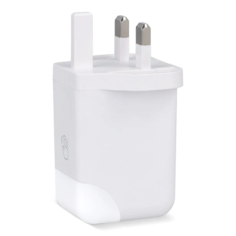 Adattatore di alimentazione Xoopar ICE-G 65W GaN con spina britannica