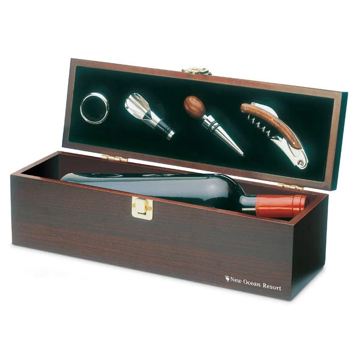 Set vino in legno