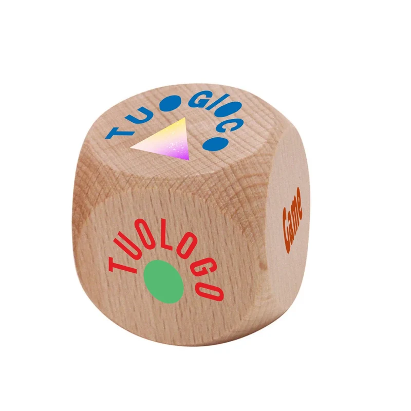 Dadi Personalizzati in faggio 6x6x6