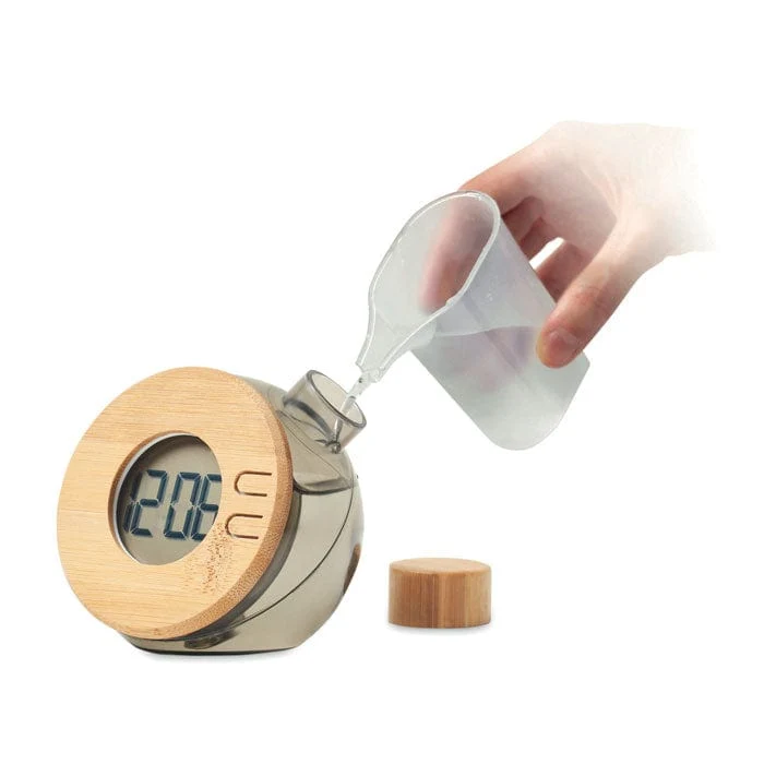 Orologio alimentato ad acqua